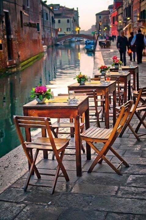 Have a coffee Venice