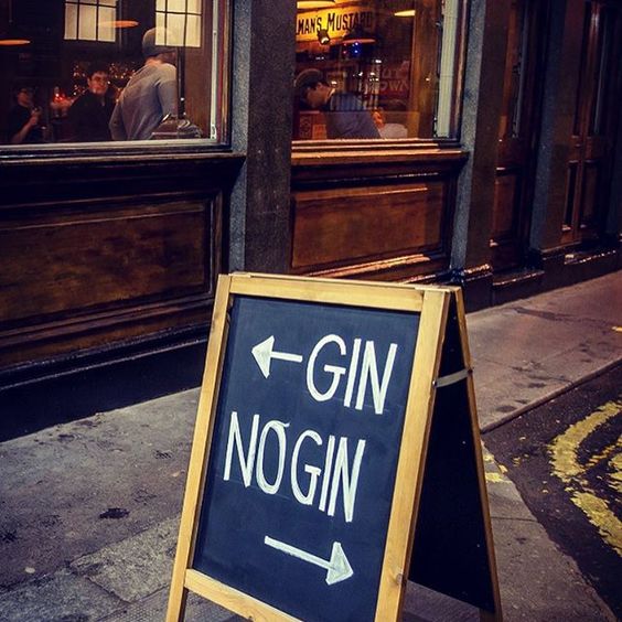 There are some difficult decisions to be made on our Twilight Soho Food and Cocktail Tour.